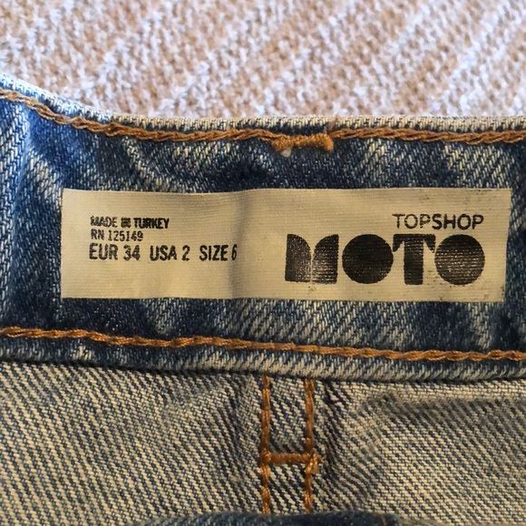 Topshop button down jean skirt - Picture 3 of 3